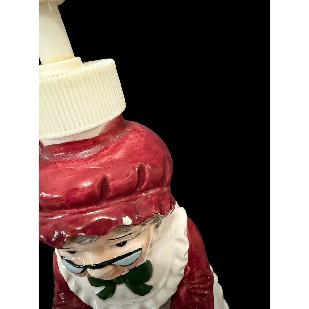 Vtg Mrs. Santa Claus Hand Soap Dispenser Ceramic Pump Pre-owned Refillable